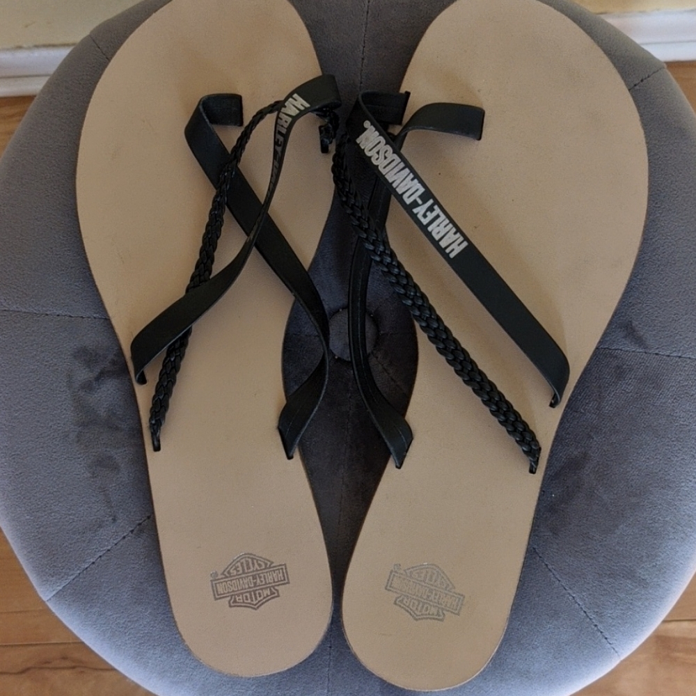 Harley Davidson Leather flip flops